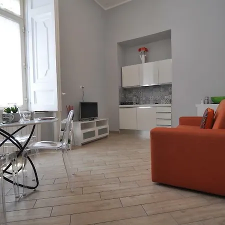Appartement La Casa Di Abbi Napels